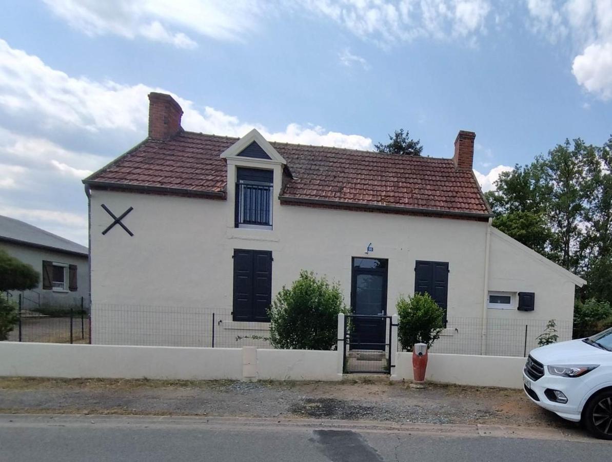Maison De Campagne Avec Terrain Vallon-en-Sully 외부 사진